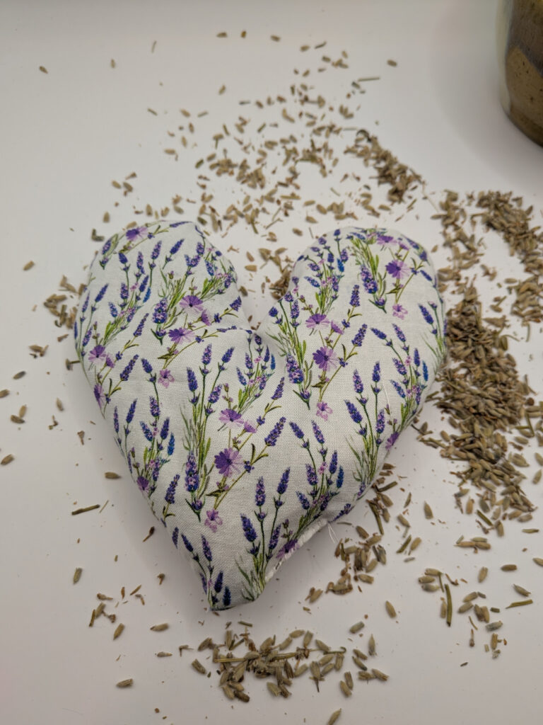 Steps for a sewing a lavender pillow.